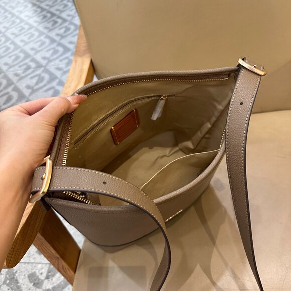 NWT Coach Jude Duffle Bag In Signature Canvas CBH20 - Picture 8 of 9